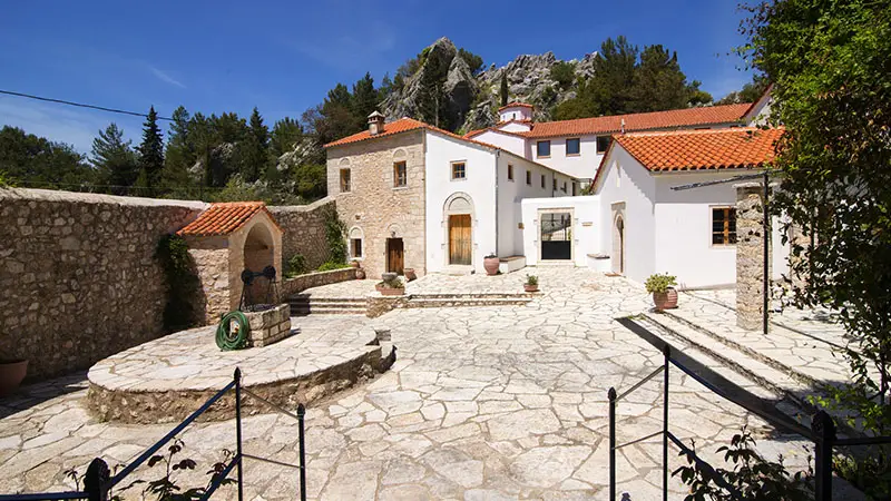 Acrogiali Rooms and Camping | Places of interest - Agios Dimitrios Church